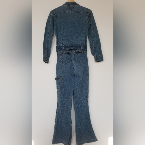 [SIDESTREET FASHIONS] Stretchy Jean Jumpsuit with Belt - Picture 2 of 16